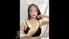 Avจีน สาวคนสวยขาวหมวยเด็ดมากรับงานไลสดโชร์เสี่ยวให้อาตี้อากุงดู